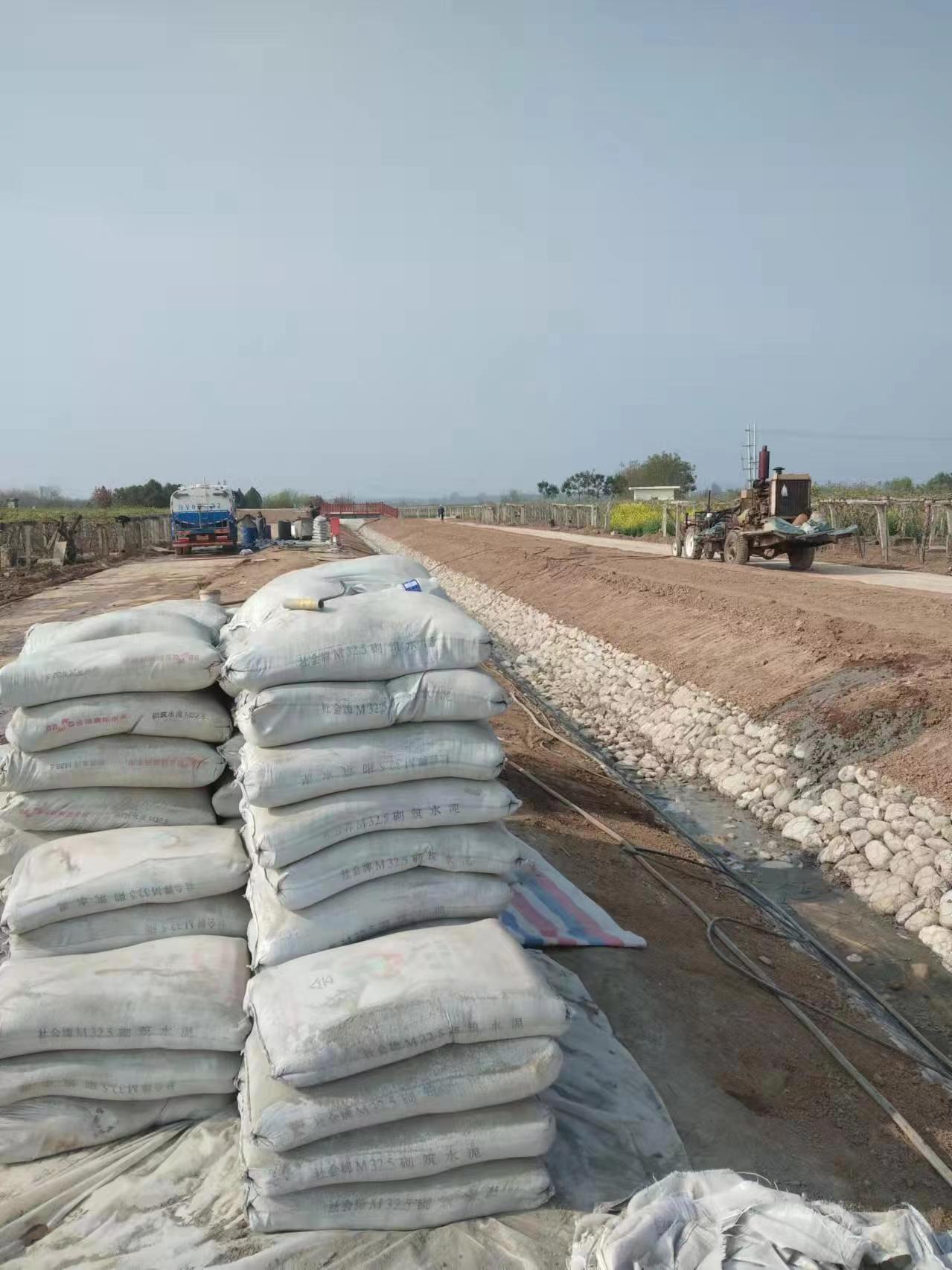 囊谦小导管注浆